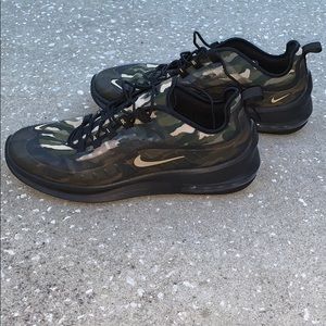 air max axis camo